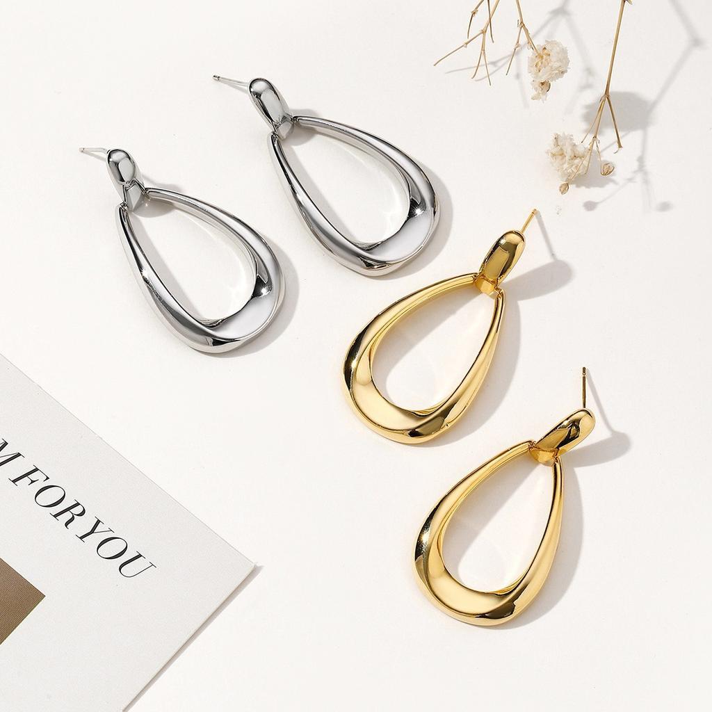 1 Pair Exquisite Geometric Drop Earrings - Zinc Alloy Dangle Earrings with Sophisticated Luxury Minimalist Design, Perfect for Daily Vacation Wear