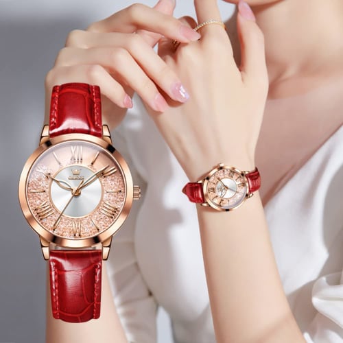 Stylish, Classic, and Simple Women's Watch with a Quicksand Movement. Perfect for Business or Everyday Wear. Also Available: Bracelets and Necklaces.