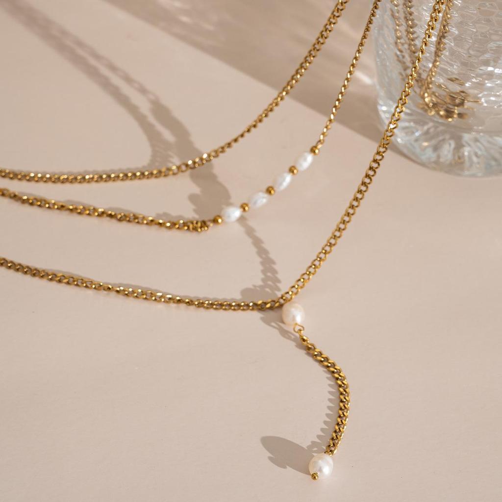 18K Gold European Pearl Necklace: Multi-Layer Titanium Steel Sweater Chain with Natural Pearls