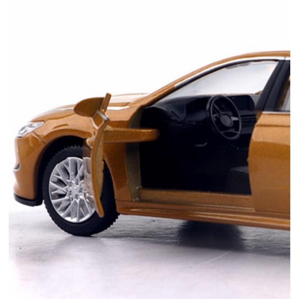 WELLY Hyundai Sonata DN8 Kovový model auta - Zlatá