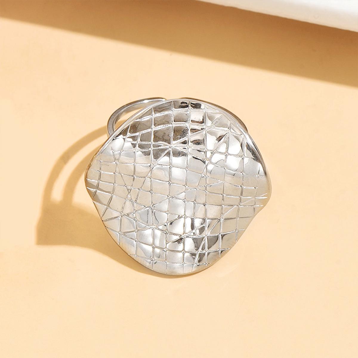 Stainless Steel Irregular Geometric Round Plaid Ring for Women - Light Luxury Jewelry