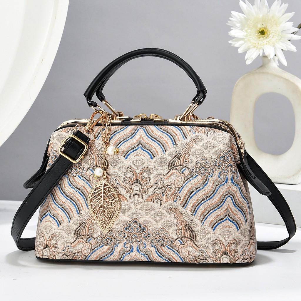 Trendy Colorful Crossbody Mini Square Bag For Women Perfect For Everyday Use