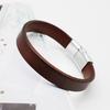 Bracciale Semplice in Pelle di Vacchetta Vintage per Uomo Versatile Creativo Fibbia Magnetica Bangles Gioiello Accessorio Tendenza Streetwear Maschile