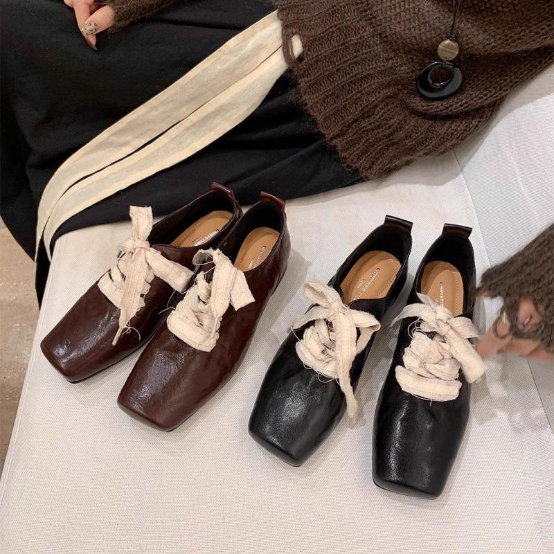 Heavy industry handmade retro literary square head small leather shoes ballet style thick heel front lace-up single shoes women's spring