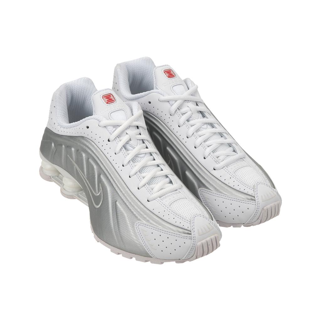 Nike Shox R4 Białe Metaliczne Damskie Sneakersy Metaliczno-Srebrne Max-Pomarańczowe AR3565-101