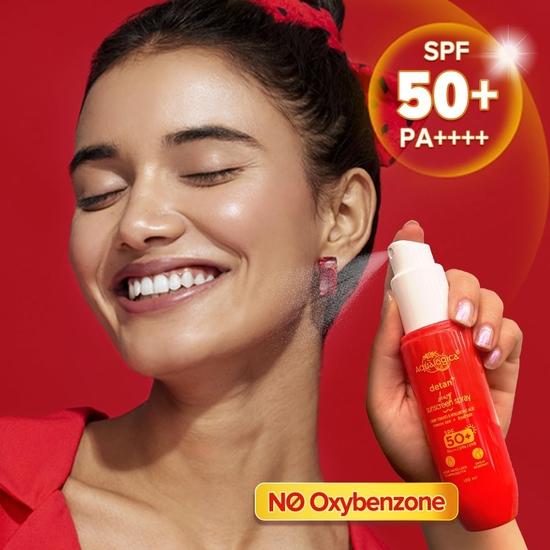 Aqualogica Detan+ Smoothie Nettoyant Visage à la Tomate Cerise et à l'Acide Glycolique pour Éliminer le Bronzage (100Ml) + Spray solaire Detan+ Dewy (100ml) | 2 unités