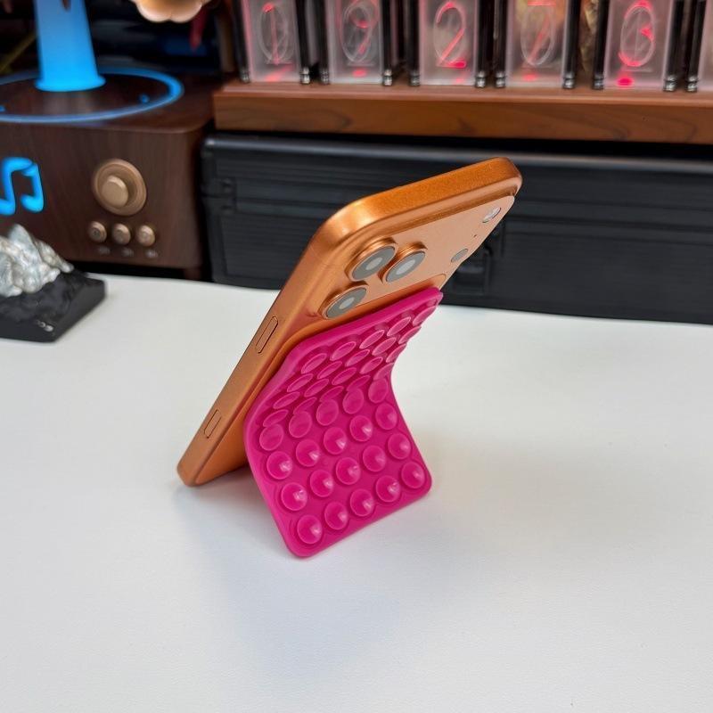 Silicone Suction Cup Phone Holder Multi-Functional Anti-Slip Mobile Fixture Pad Double Sided Detachable For Phone Tablet