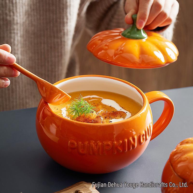 Chic Pumpkin Ceramic Mug with Lid & Spoon - Trendy, High-Value Breakfast Cup for Women