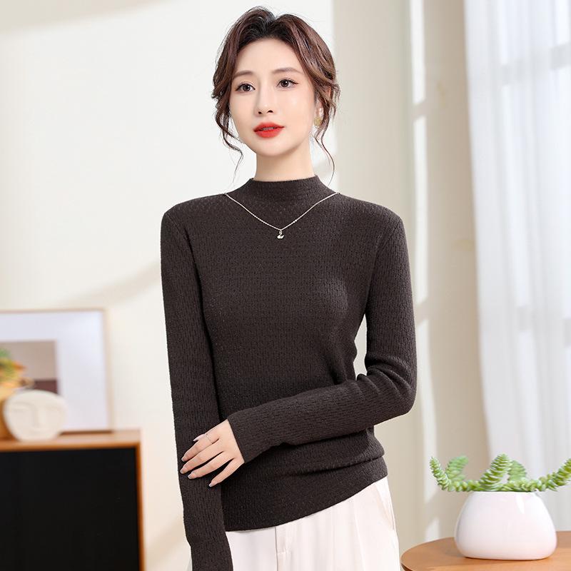 2024 Winter High Neck Knit Base Layer Sweater with Necklace