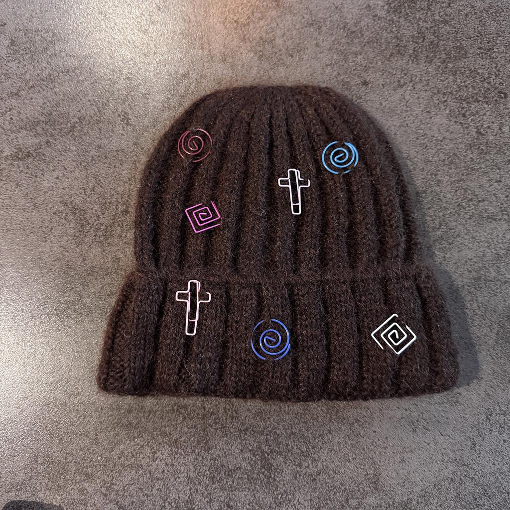 

Solid Knitted Color Hat With Geometric Decoration For Cold Activities Weather Brown