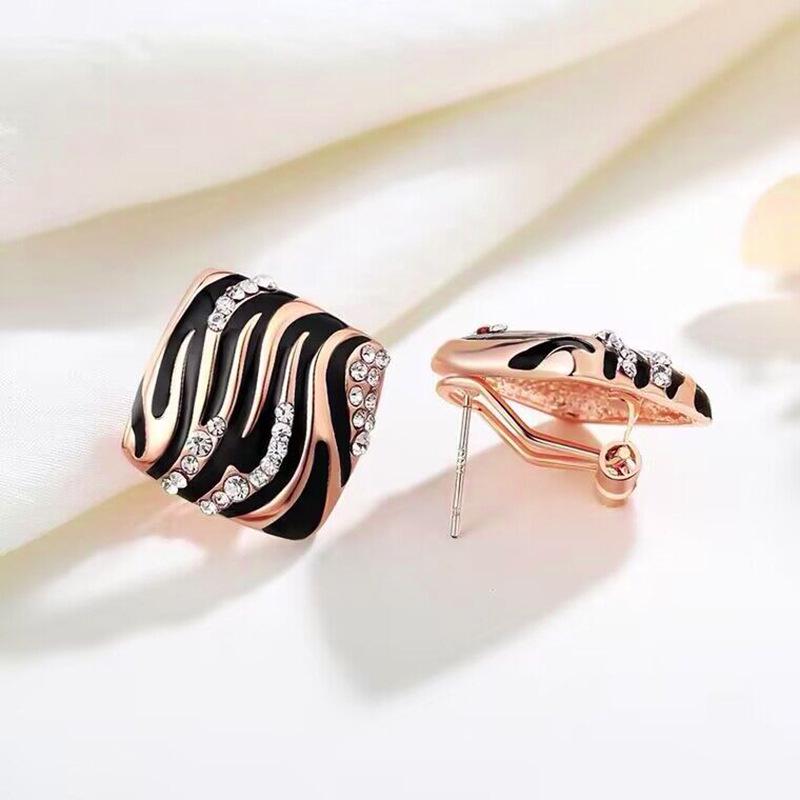 

Стильные квадратные серьги-пусеты со стразами с леопардовым принтом для женщин розового золота