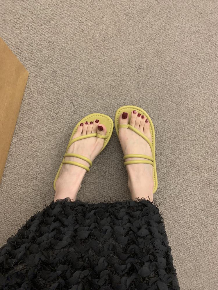 

Silver flat-bottomed cool slippers for women s new fashionable and versatile two-wear set of toe sandals for women s shoes 40 жёлтый