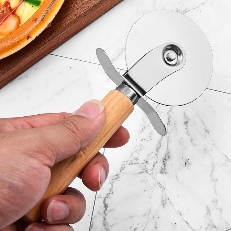 Wooden Handle Stainless Steel Pizza Cutter and Pastry Slicer