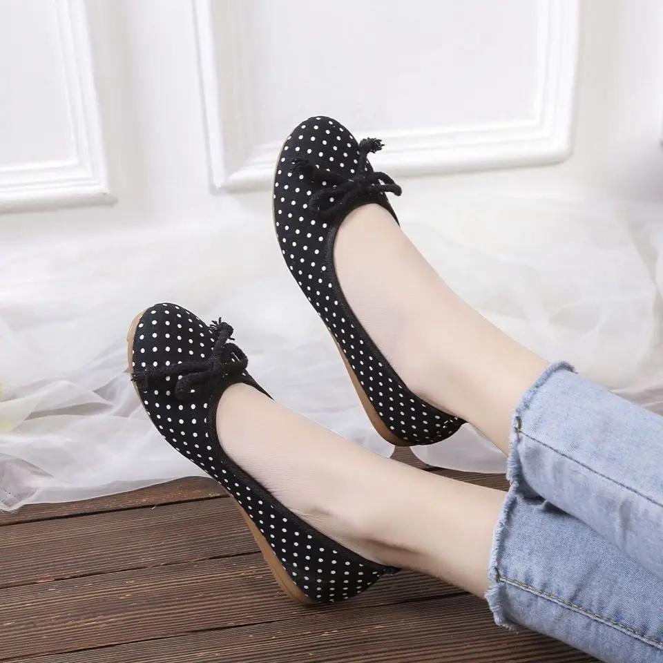 Fashion Polka Dots Slip On Woman Footwear Comfortable and Elegant Offers Walking Casual Fashion 2025 Daily Routine Deals Shoes for Women