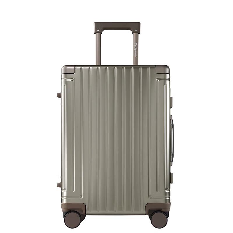 

Diplomat Hardside Spinner Luggage