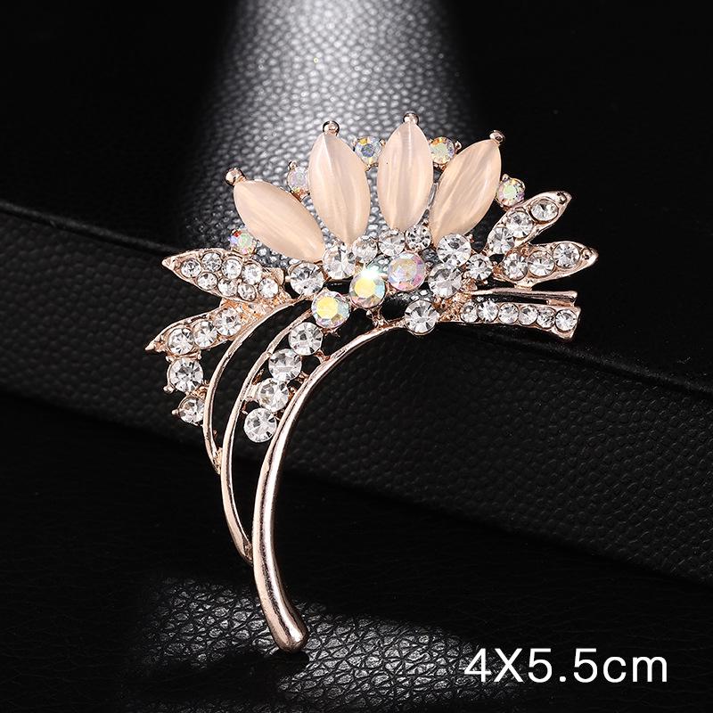 Elegant Peony Brooch: High-End Chinese Style Corsage Pin