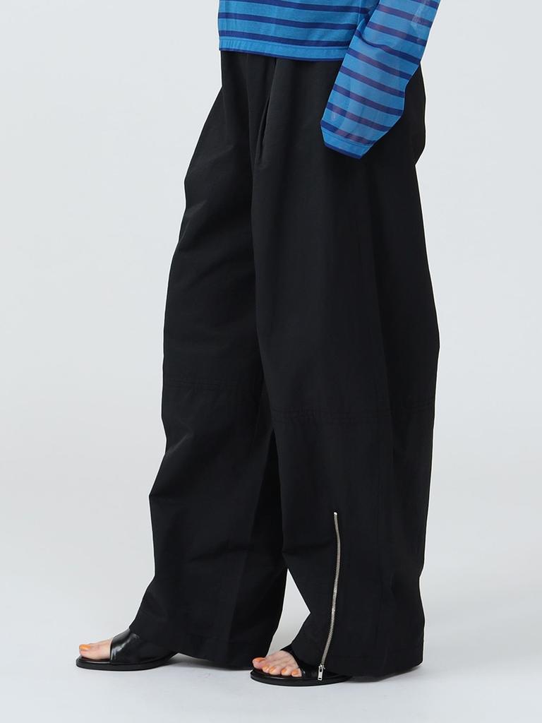 Ray Beams Women's Zip-Up Hem Curve Pants, Black 1