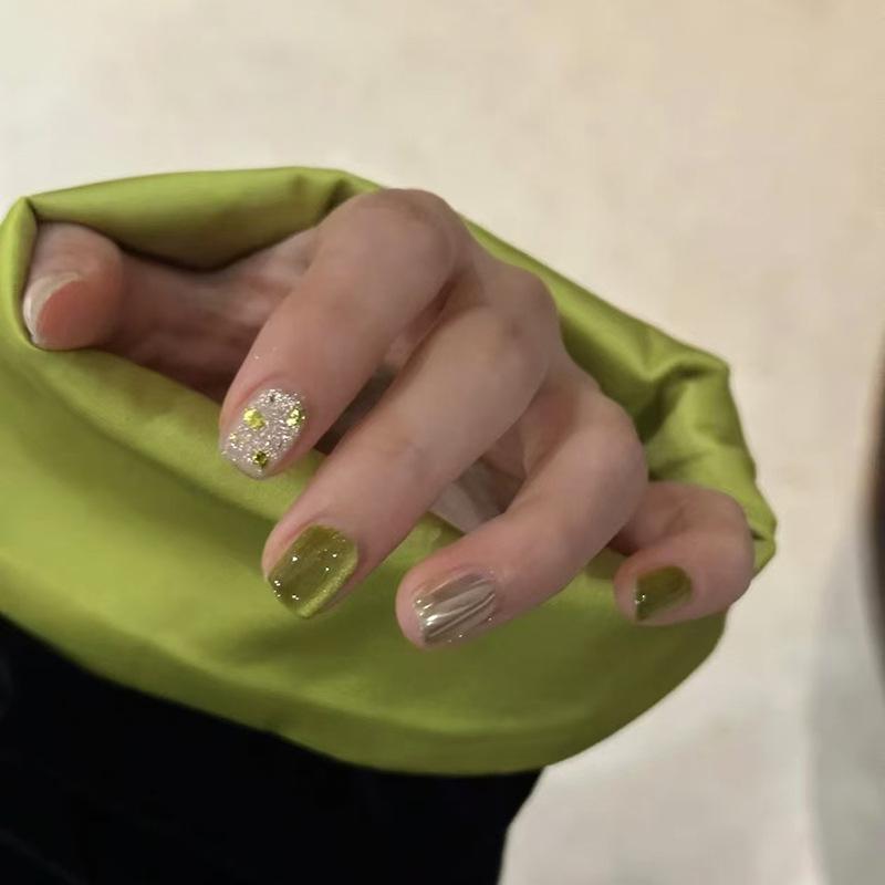 Clear green fragments fine flash quicksand cat eye fashionable white ins wind manicure patch removable 30 pieces
