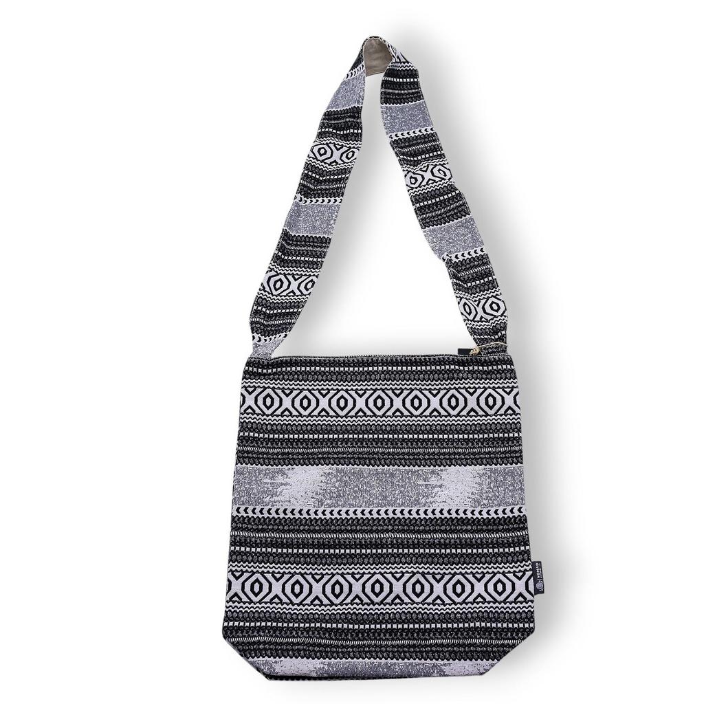 Jacquard Natural Bags – Urban Caravan – Nomad Carryall