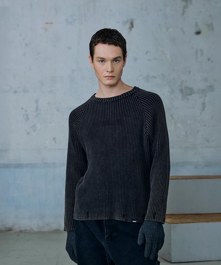 SPORTS ILLUSTRATED Pigment Round Knit (Dark Gray)