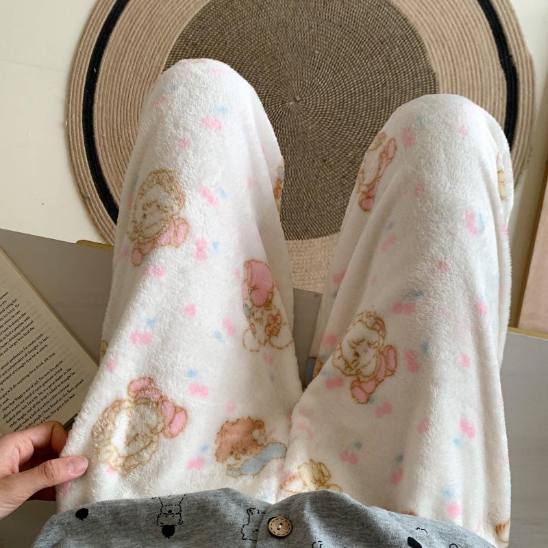 

Women s Cartoon Fleece-Lined Pajama Pants - Warm Flannel, Winter Style, Coral Fleece, Cozy Lounge Wear One size (fits 70-135 kg)