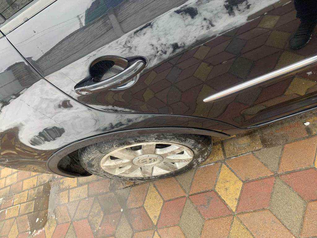 Накладки на арки (4 шт, черные) 2006-2010, Металлические для Volkswagen Touran