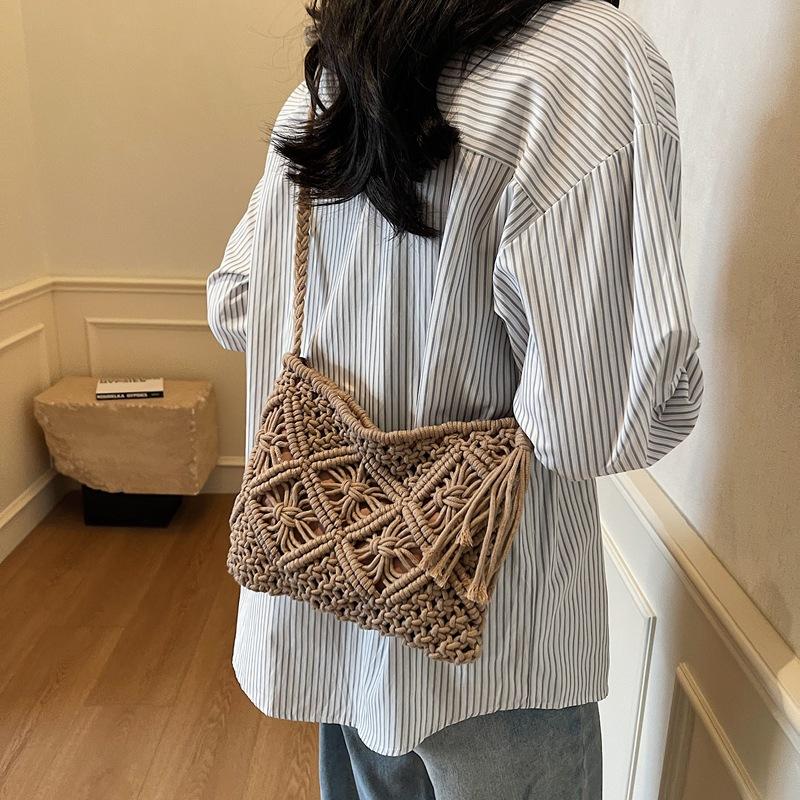 Handmade Cotton Rope Fringed Woven Bag 2025 Summer New Single Shoulder Oblique Span Straw Woven Bag Casual Women's Bag