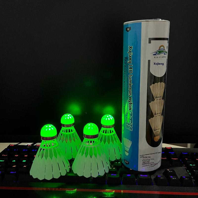 Leuchtender Winddichter Leuchtender Badmintonball, Super Langlebig und Unzerbrechlich, Outdoor Fluoreszierender Heller Nylonball mit Licht