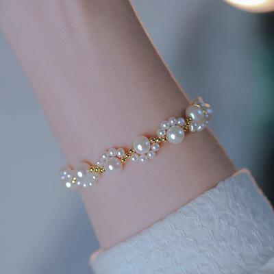 Elegante Bracciale Artiglio di Gatto con Perle: Ispirato al francese, Design squisito per donne