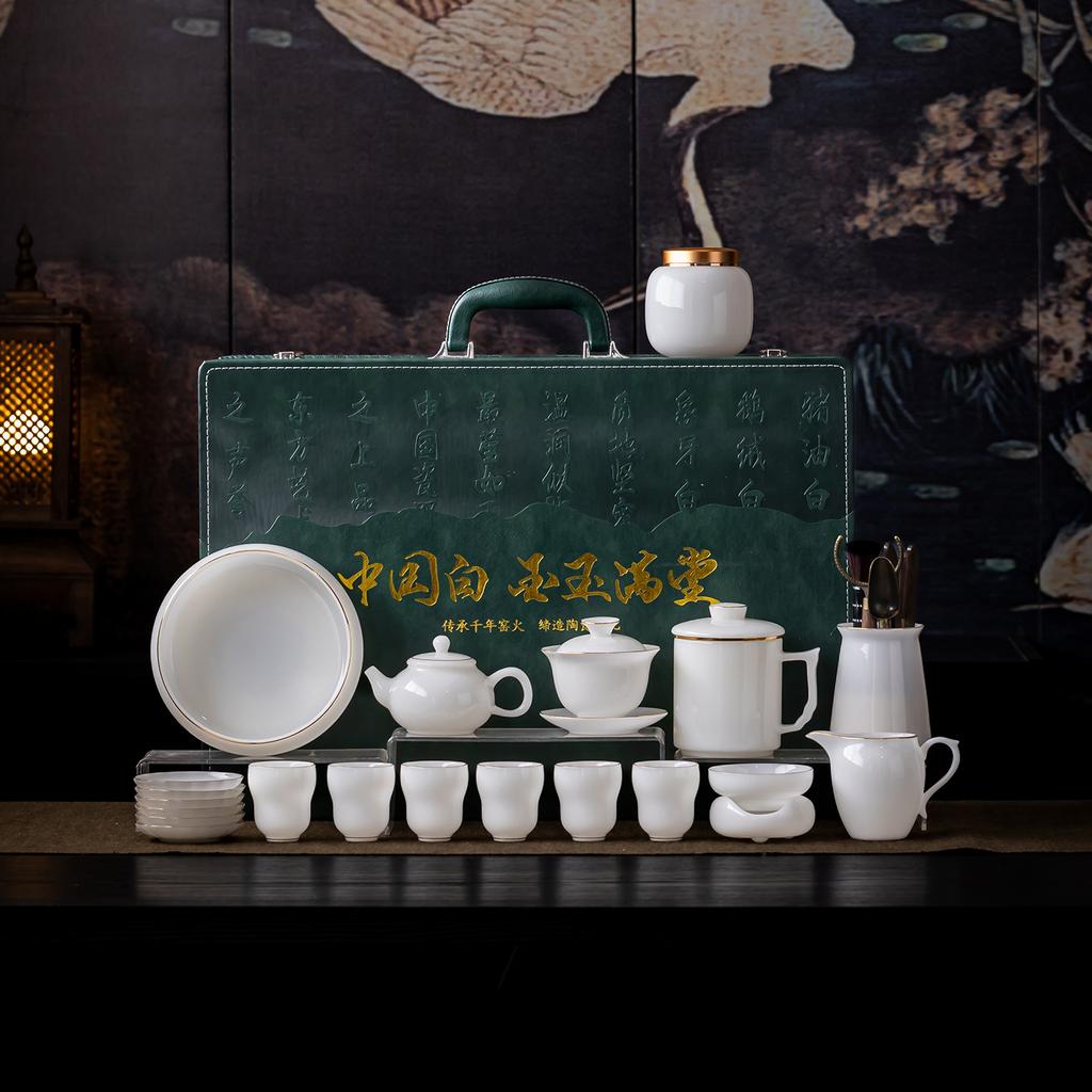 A large set of pure jade ice jade porcelain kung fu tea set will be given to leaders as high-end high-end gifts, and business high-end gifts.
