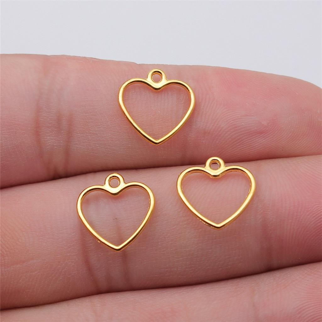 Charms Openwork Heart Pendants Vintage Jewelry Supplies QC068