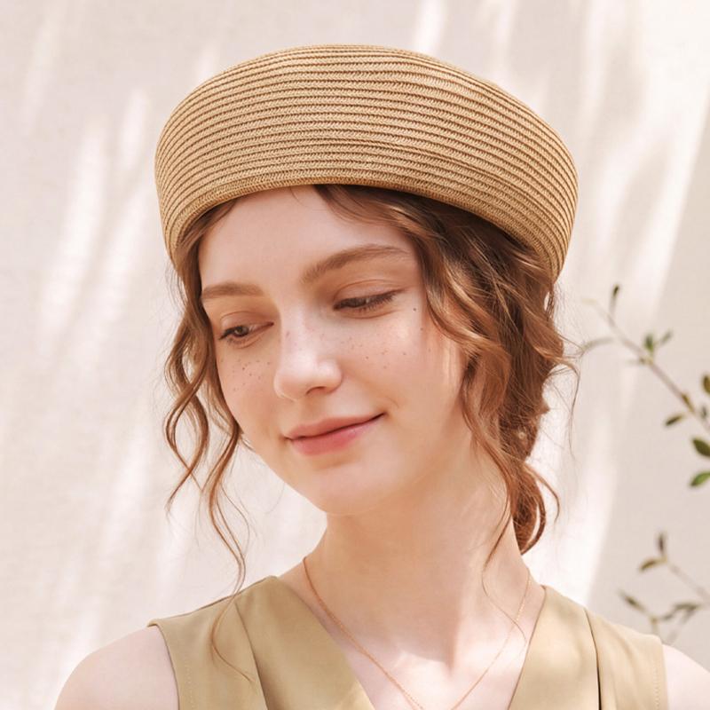 Casquette Beret en Paille Tressée pour Femme Respirante Légère Style Français d'Été Casquette Plate Chapeau de Soleil