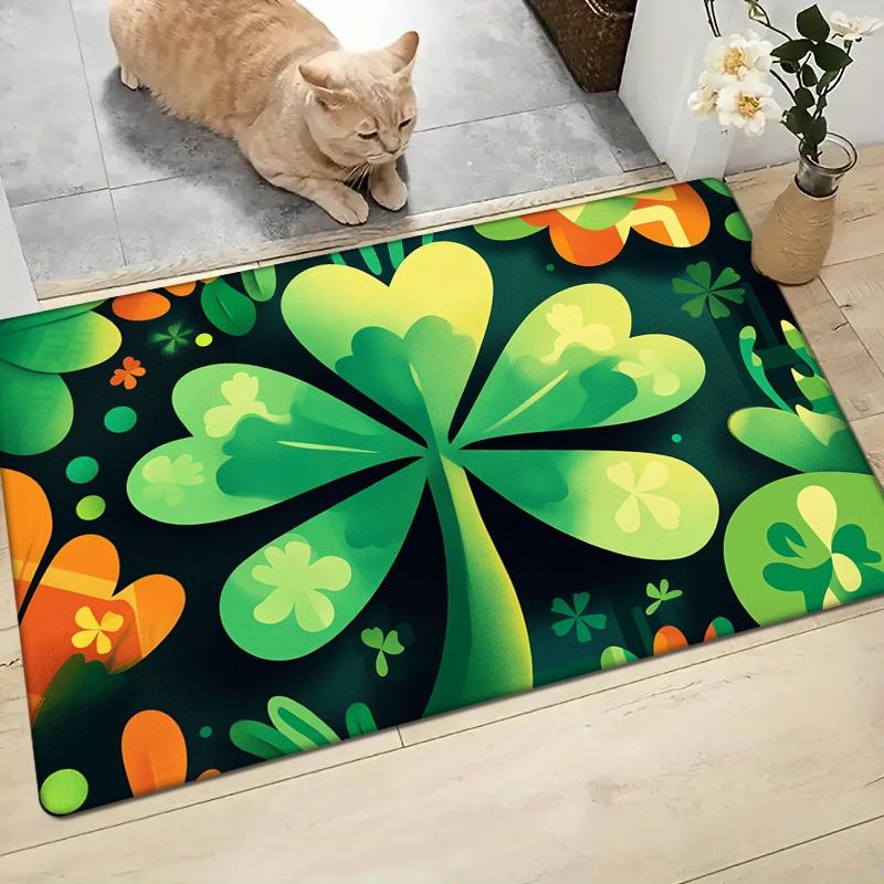 Open, four-leaf clover pattern soft, warm and non-slip floor mat