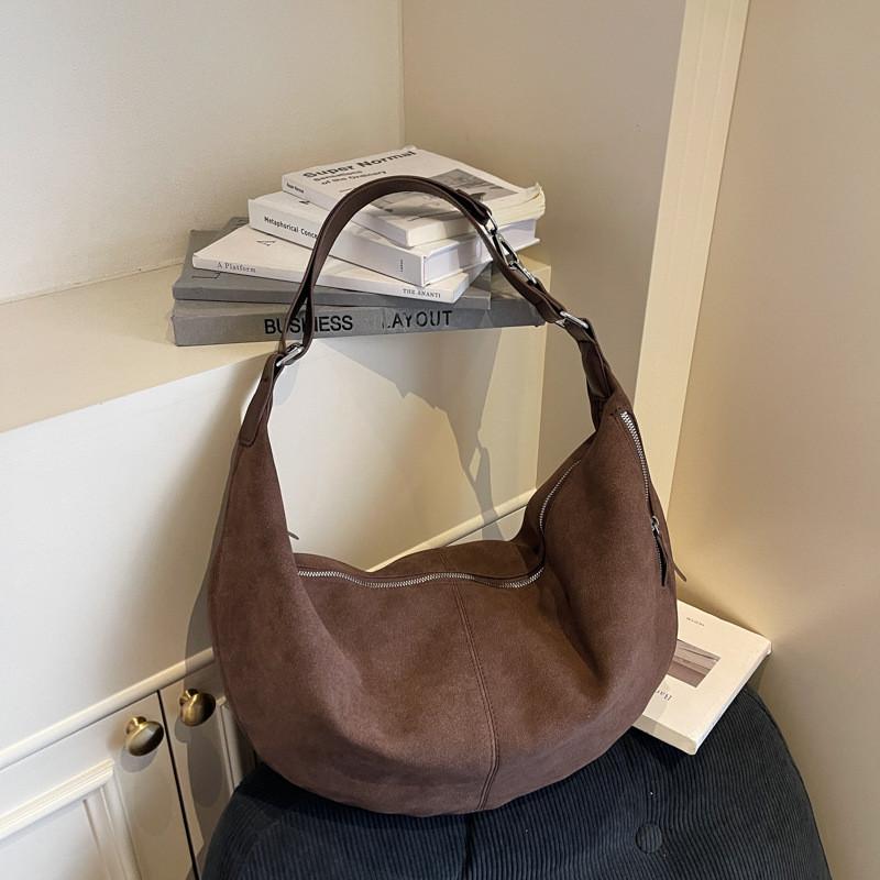IELGY Suede Saddle Bag Fashion Retro Large-Capacity Shoulder Messenger Bag