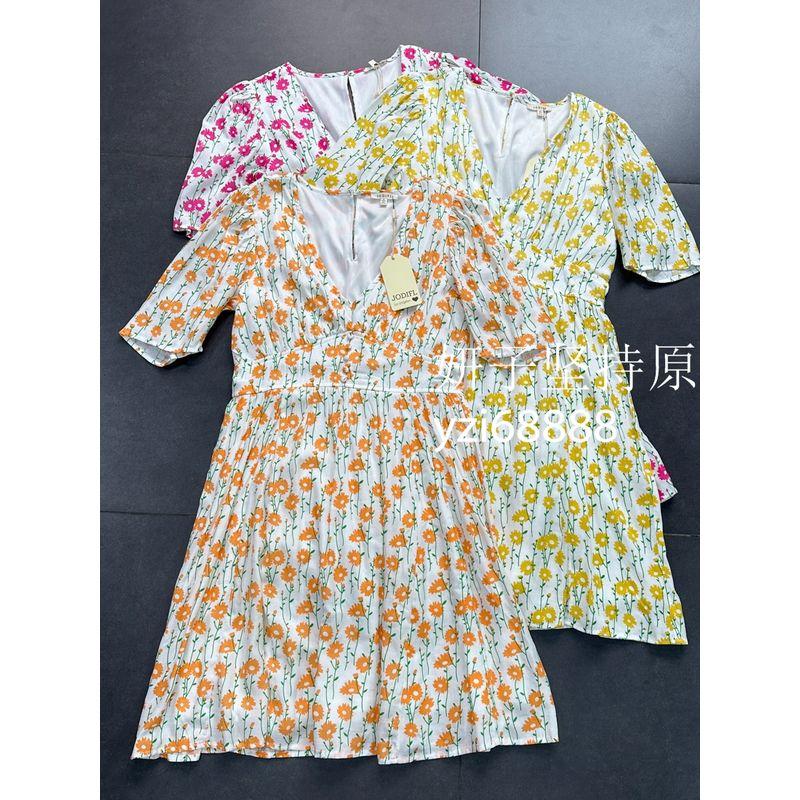 Export 3 Colors Fresh Plaid Exquisite Daily Casual Holiday Tea Dress Cute Cute A- line V Neck Dress