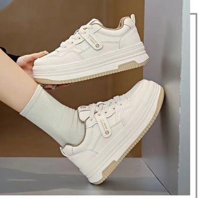 Vielseitige Muffin-Plateauschuhe kleine weiße Schuhe Damen Herbst neue höhenerhöhende Studentenschuhe Damen Board-Schuhe Tide