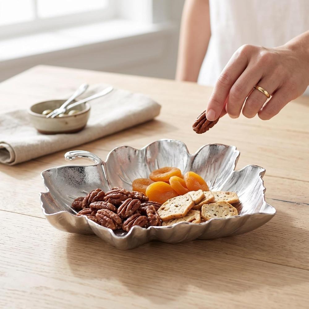 Alloy Trinket Dish Maple Leaf Shaped Metal Jewelry Holder Decorative Jewelry Tray Living Room