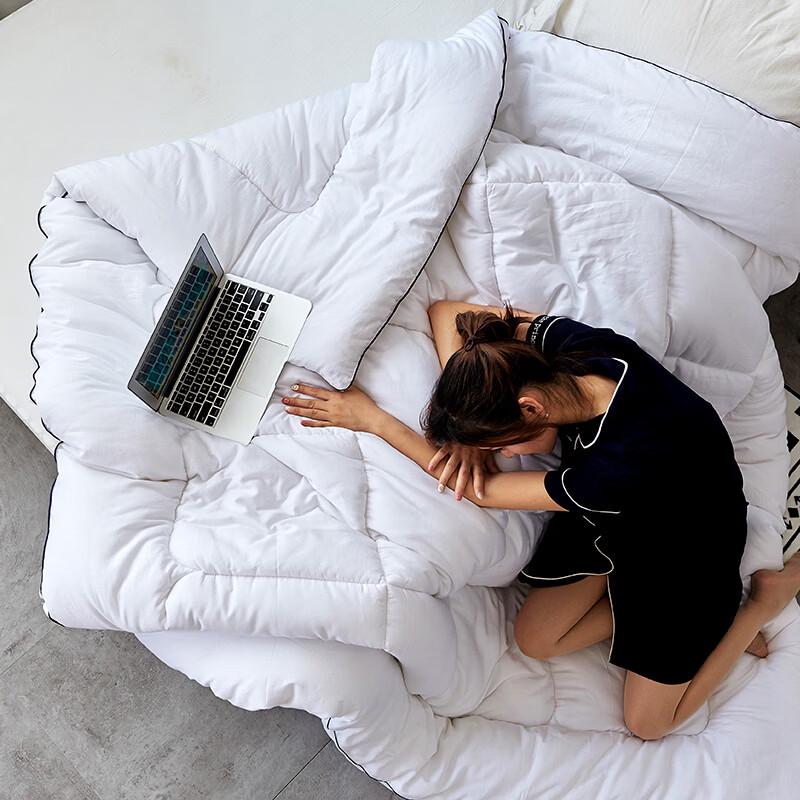 Yi Yi Ai All-Cotton Winter Warm Comforter
