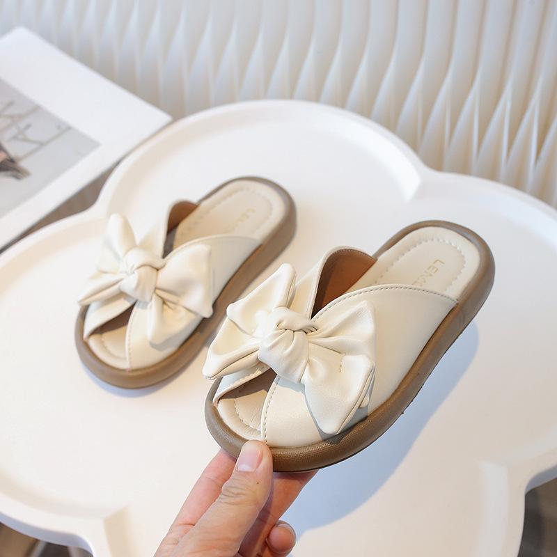 2026Novas Chinelos de Verão para Interior e Exterior para Meninas Sapatos Casuais da Moda Sandálias de Laço para Praia para Crianças