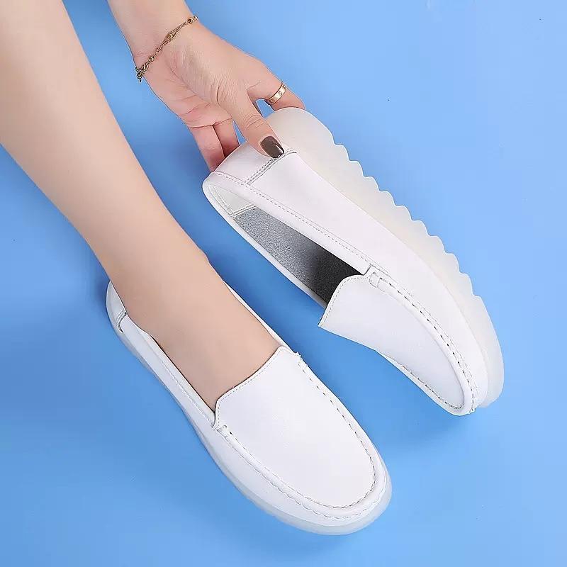 Medical Shoes Hollow Non-slip Nurse Shoes Women's Hole Shoes Are Not Tired Feet Soft Soles Breathable Summer Deodorant Flat Bottom Real Cowhide