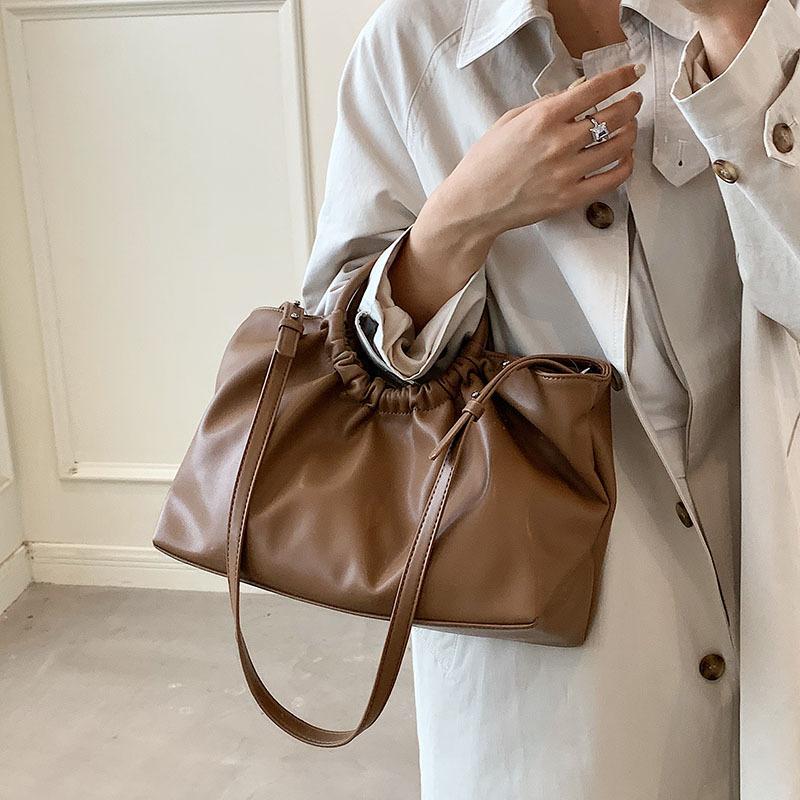 Vintage Stylish Casual Tote Bags for Women Soft Leather Round Handle Pleated Designer Handbags Oversized Shoulder Shopper