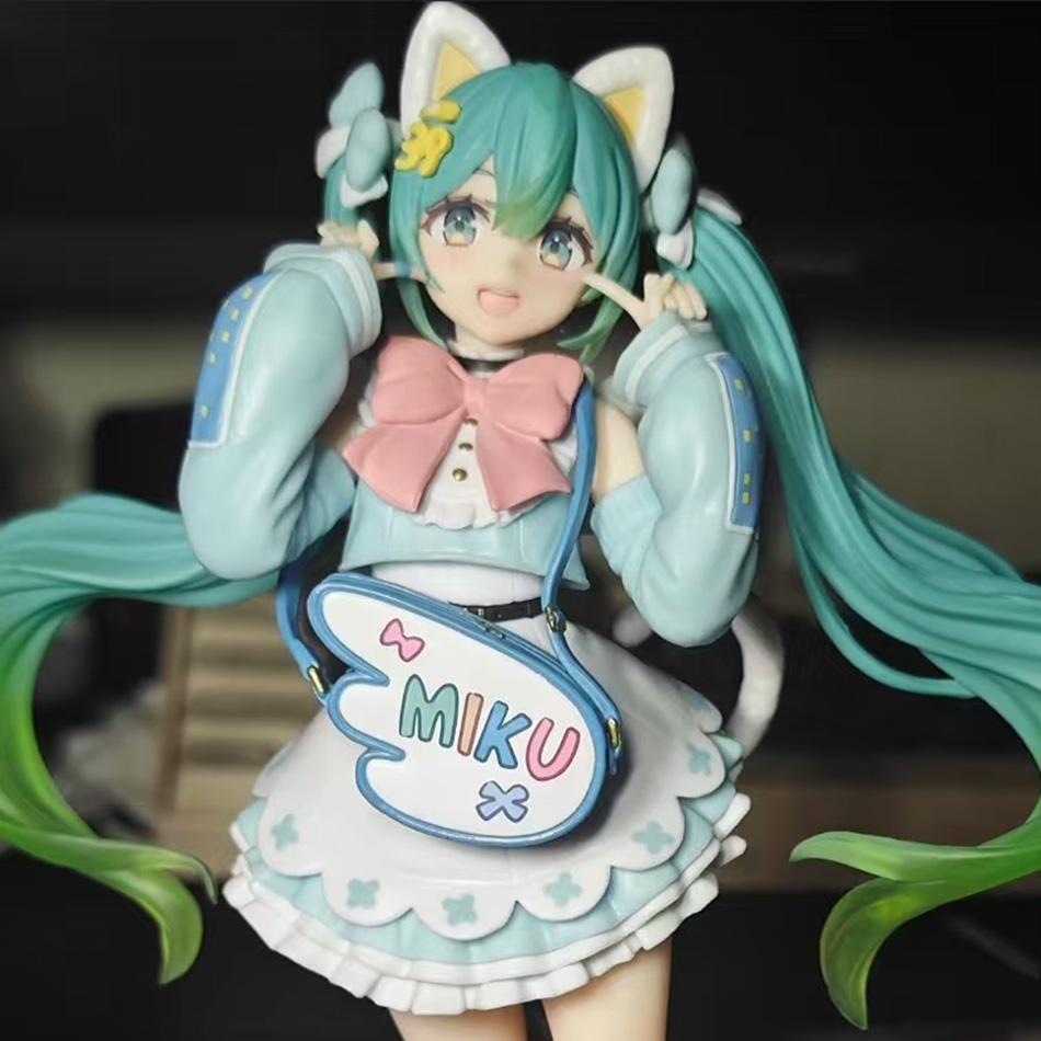 New Fantasy Girl Hatsune Miku Anime Figure Fashion Subclture Miku Action Figure Christmas Gift PVC Collection Model Doll Toys