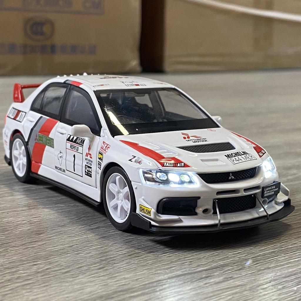 JDM 1:32 Mitsubishi Lancer Evolution EVO Petroleum Coating Version Alloy Diecast Model Simulation Sports Car Toy Gift For Friend