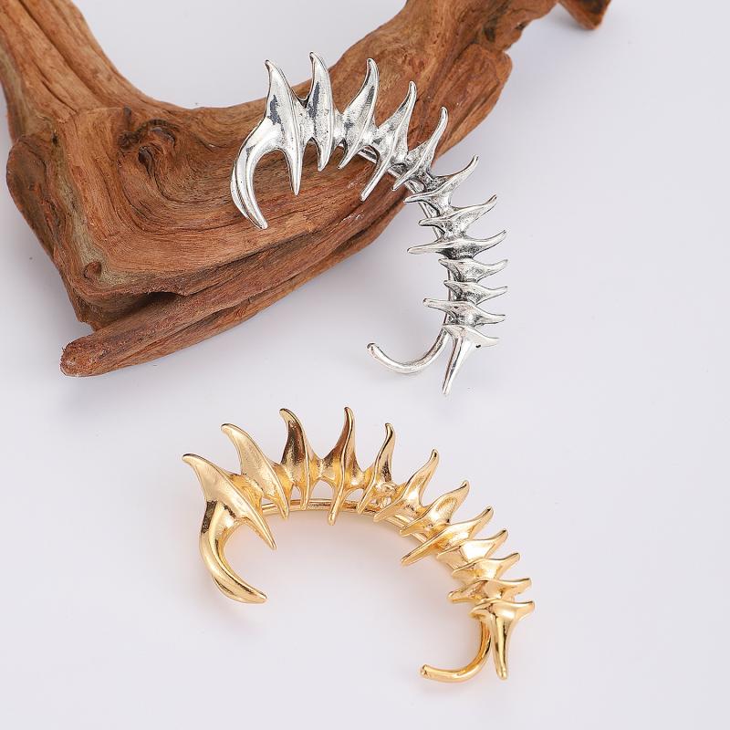 2025 New Punk Ear Clip Skeleton Spike Silver Color Metal Unisex Ins for Women Men Couple Earring Jewelry Gift