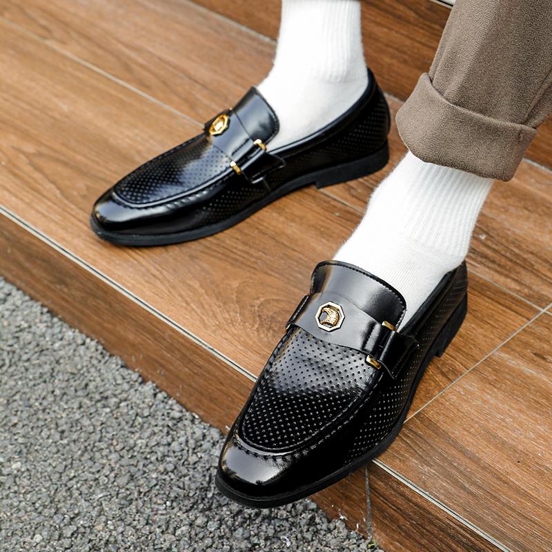 Fashion Designer Summer Fashion New Breathable Patent Leather Casual Shoes For Men Driving Loafter Formal Wedding Dress Homecoming