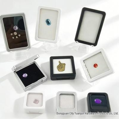 Gemstone Storage Box: Transparent Plastic Display for Loose Diamonds and Jewelry.
