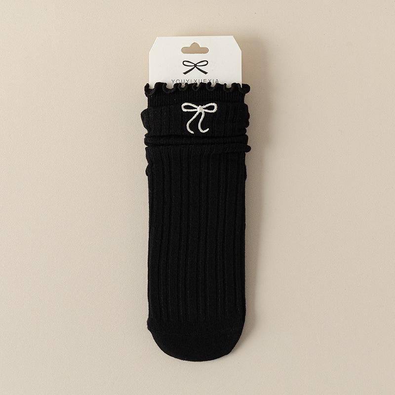Women's Summer Thin Ballet-style Embroidered Bow Mid Tube Pile Cotton Socks