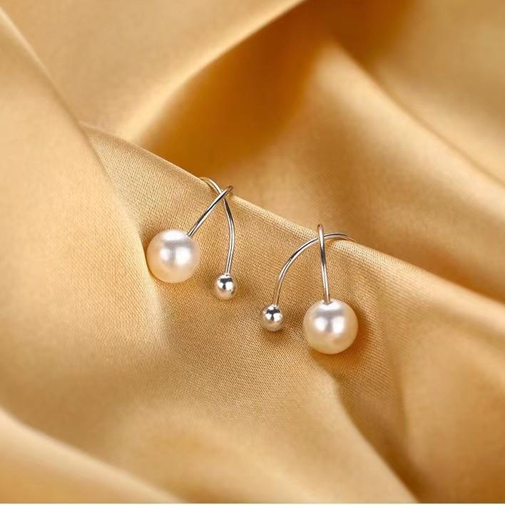 Pearl Ear Cuff Earrings for Non-Pierced Ears - Versatile Niche Design, Girls' Pearl Stud Jewelry