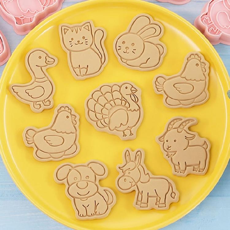 8Pcs Plastic Biscuit Molds Cookie Stamps DIY Cake Molds Kitchen Cooking Tool