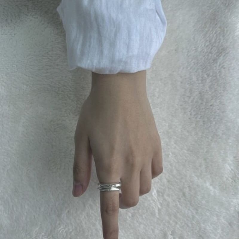 LAPEEZ Double Layered Ring Set